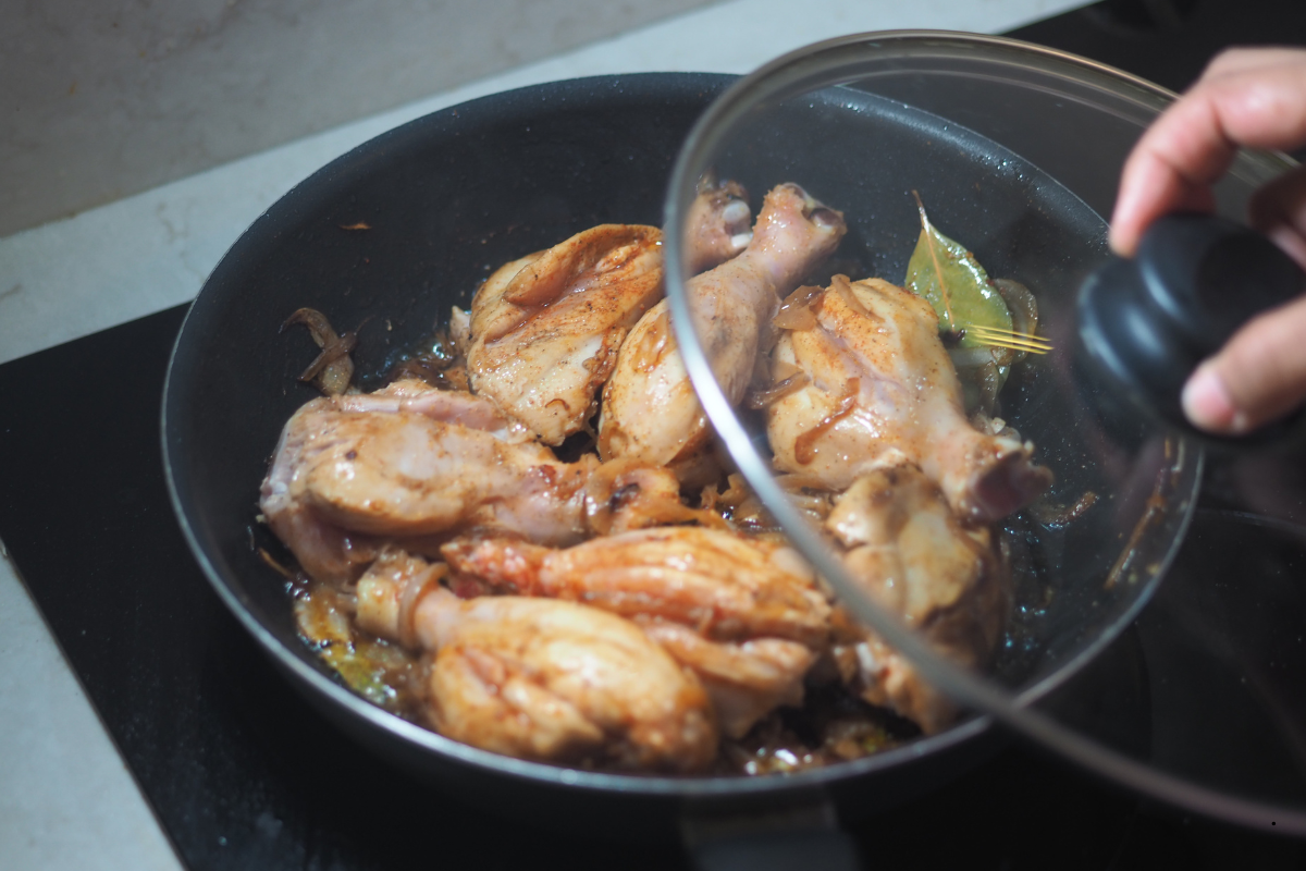 Busy mom making affordable chicken dinners