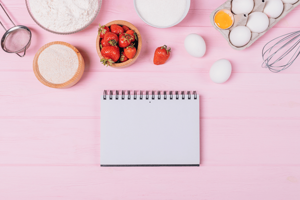 Ingredients for easy strawberry shortcake recipe