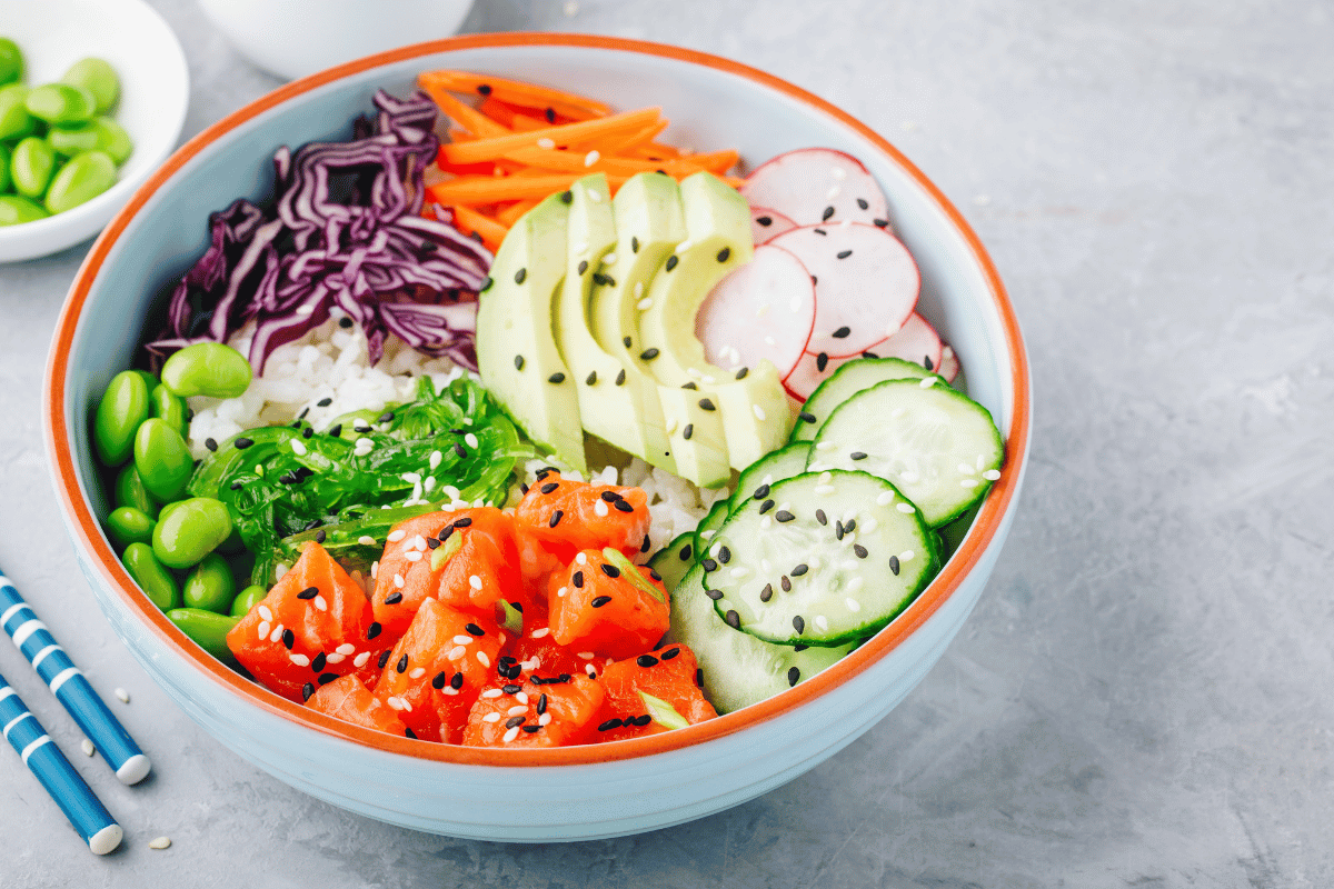 Healthy salmon rice bowl for kid-friendly dinner recipes