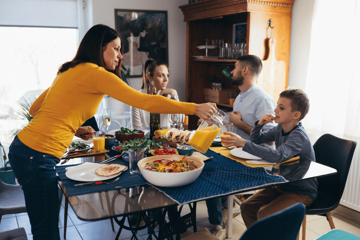 Family enjoying a homemade weeknight dinner together
