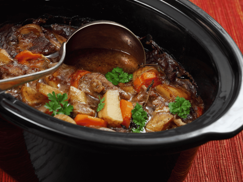 Slow cooker fall recipes with hearty autumn comfort meals