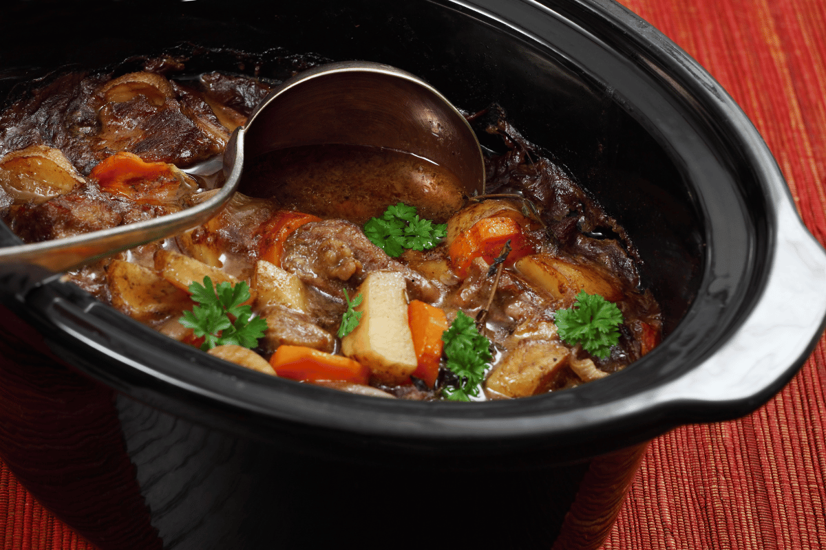 Slow cooker fall recipes with hearty autumn comfort meals