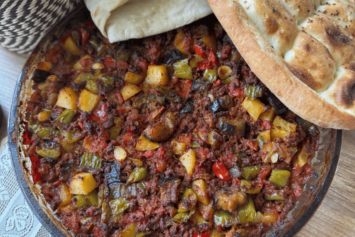 Slow cooker beef stew for fall dinner