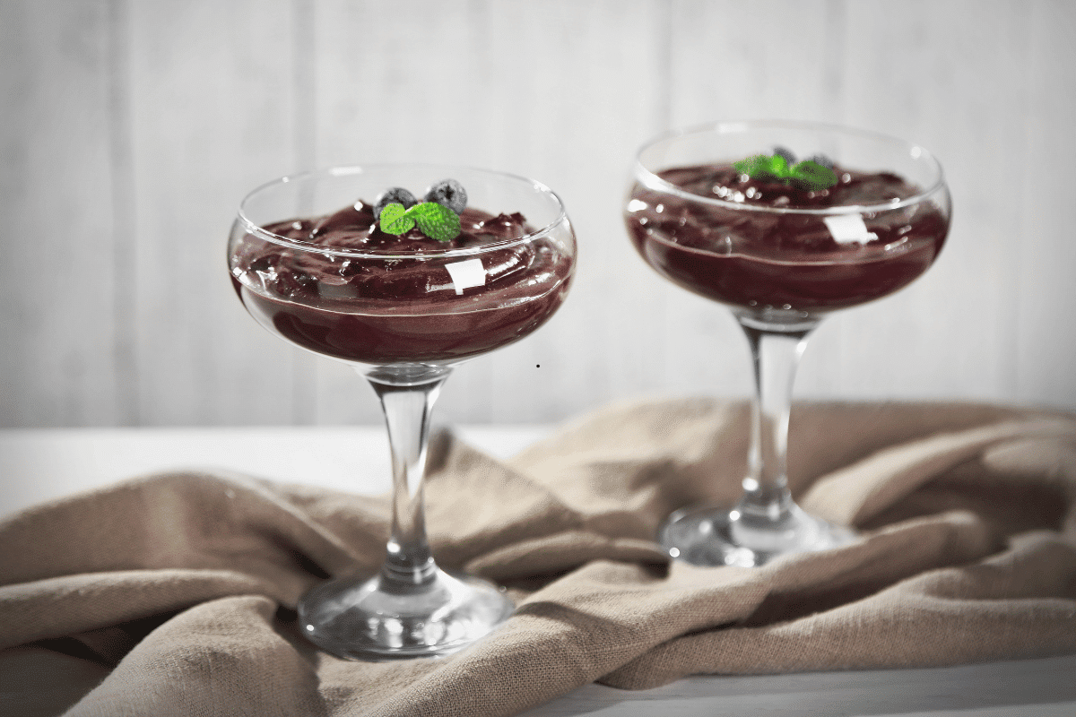 Chocolate cottage cheese mousse dessert