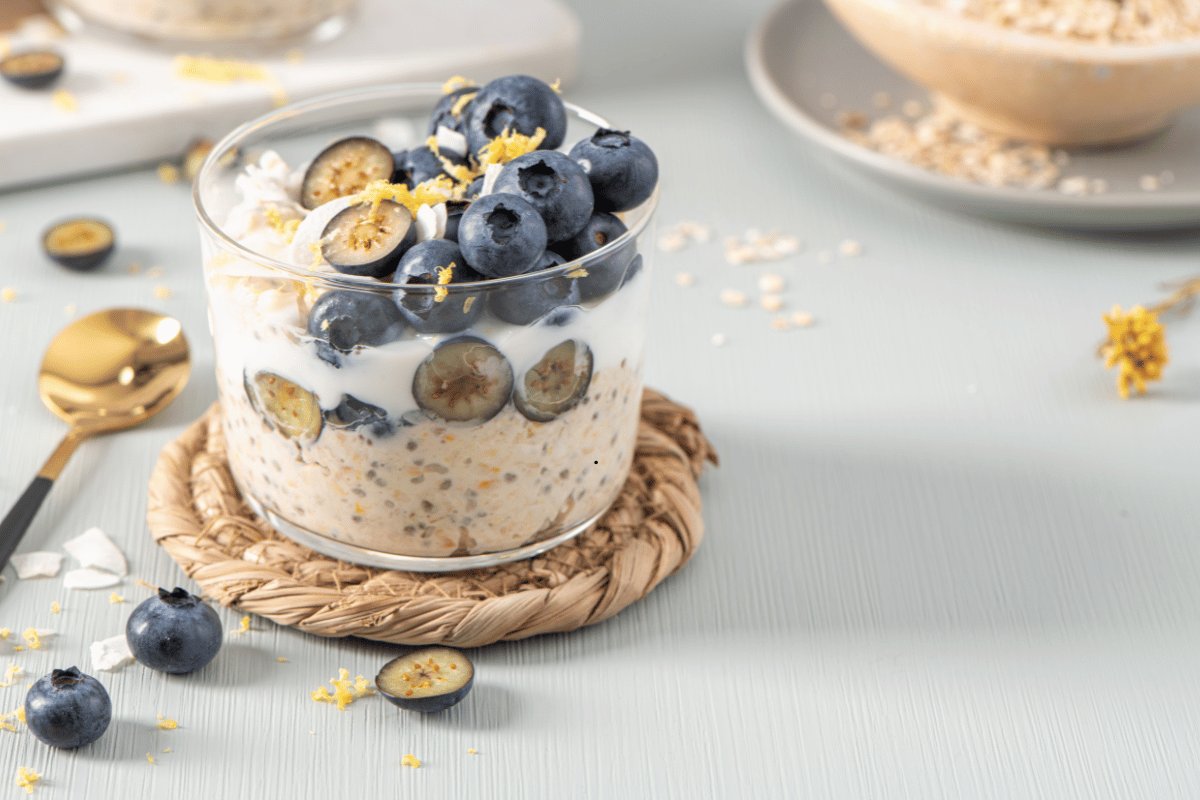 Creamy overnight oats with chia seeds and fresh berries
