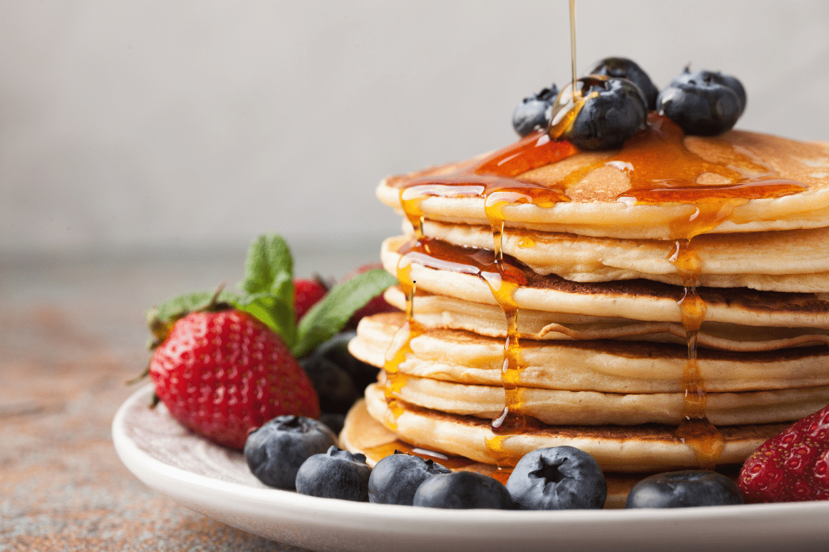 High-protein cottage cheese pancakes