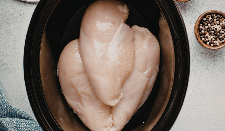 Crockpot chicken in a slow cooker